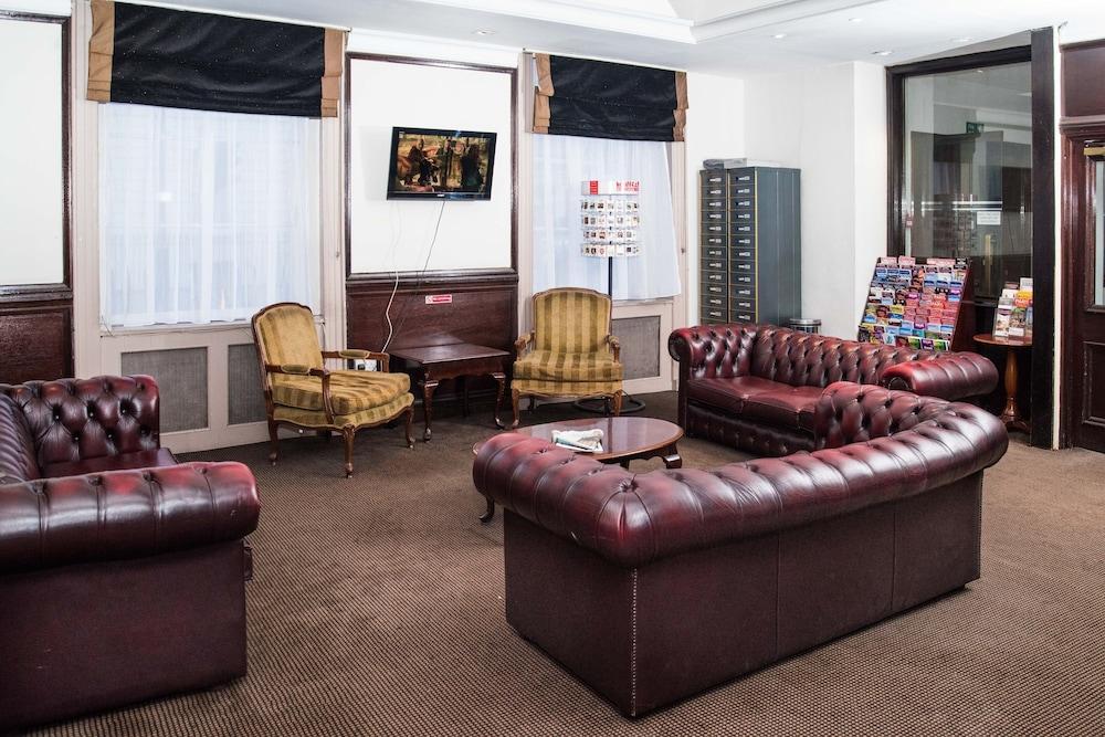 Rose Court Hotel Londen Buitenkant foto